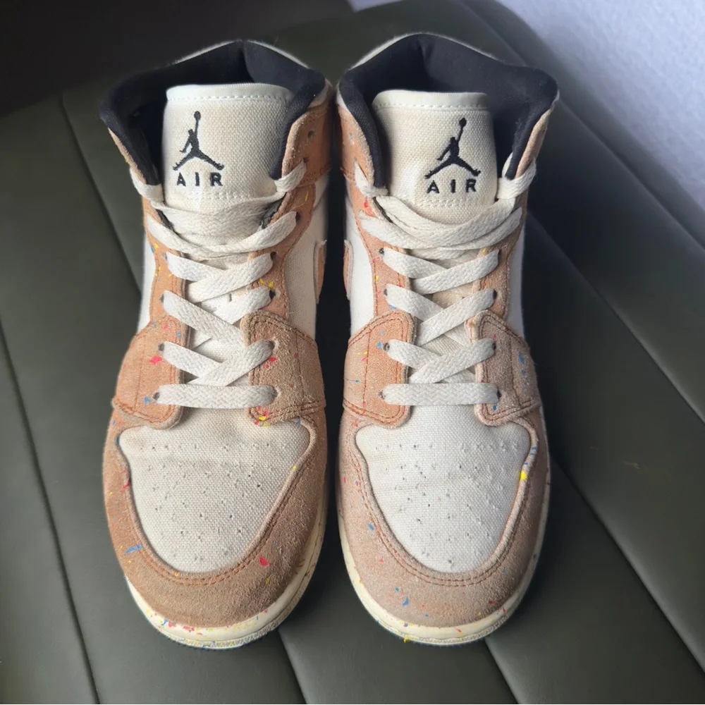 Nike Air Jordan 1 Mid‎ SE 